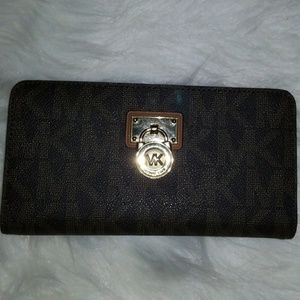 Authentic Michael Kors Wallet